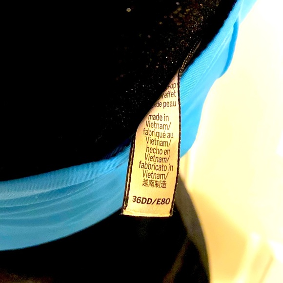 Victoria Secret Teal Green 36DD front clasp, lacy T-back, lightly padded Bra - Picture 7 of 8